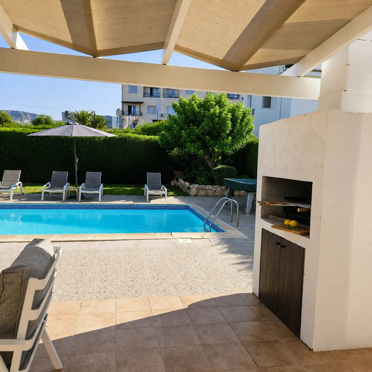 Private pool and traditional barbecue